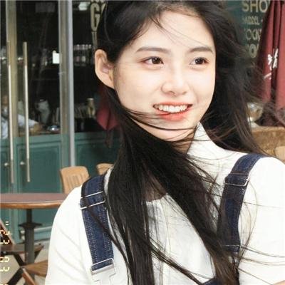 5个吓鬼的少年
